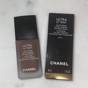Chanel Ultra Le Teint Foundation BR172